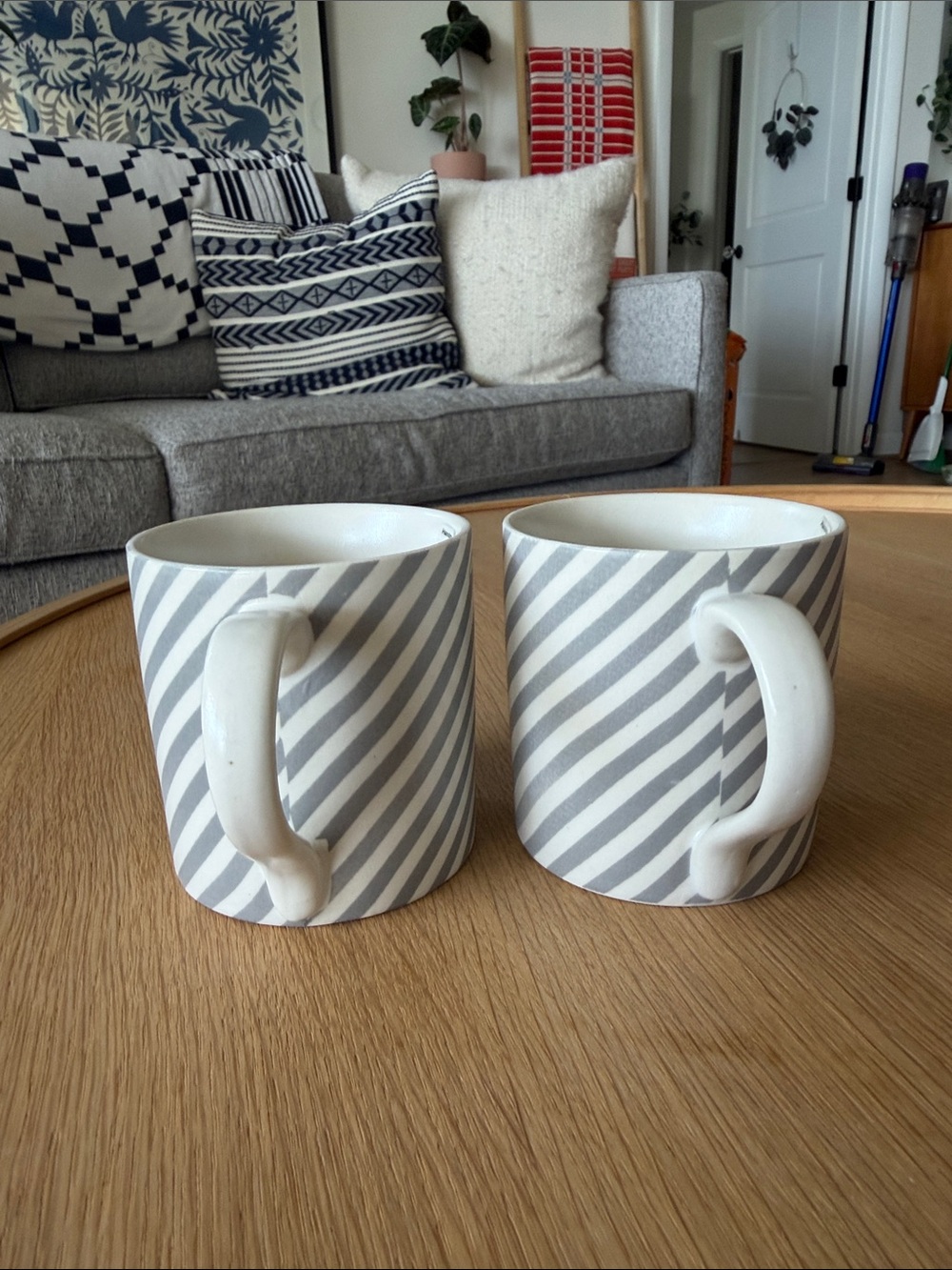 Grey Striped Elephant & Botanical Ceramic Mug - Set of 2 - Picture 4 of 6